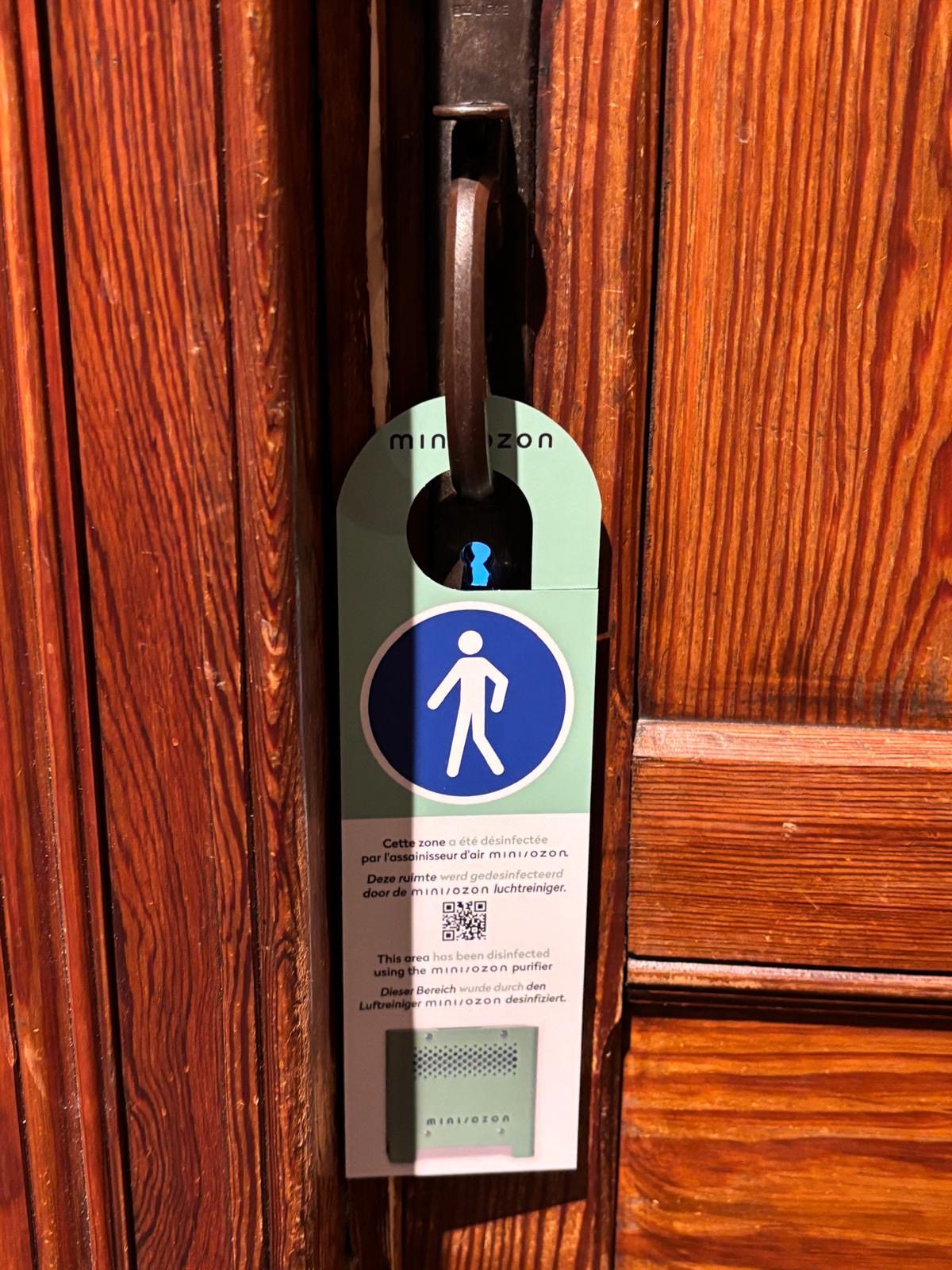 b5f6ec2e-c054-4015-b933-36f77d445629-1